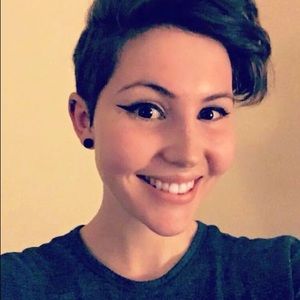 Meet your Posher, Bailey